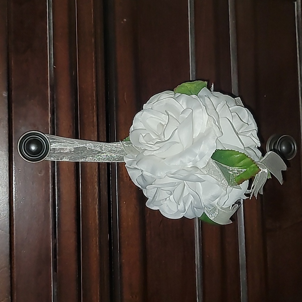 DONATED White Rose Wedding Kissing Ball Bouquet